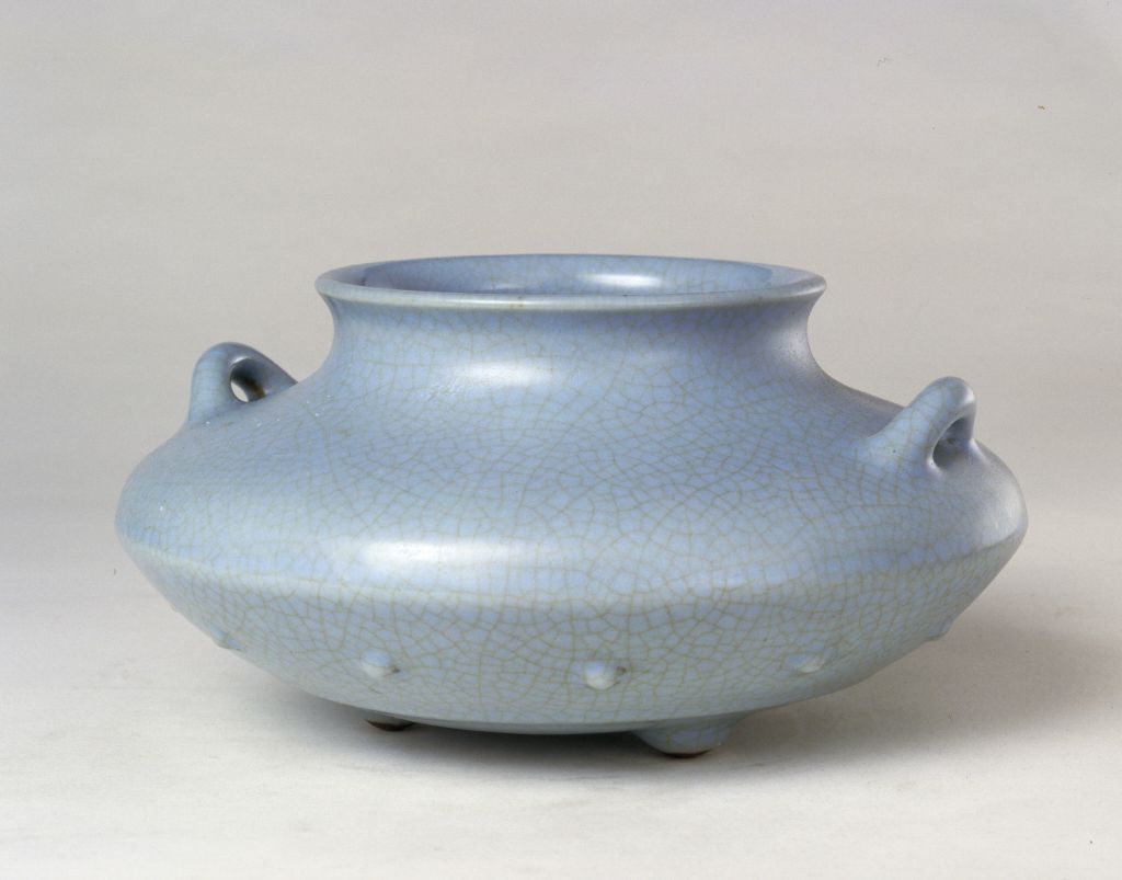 图片[1]-Qianlong style imitation Ru glaze flower bag-China Archive